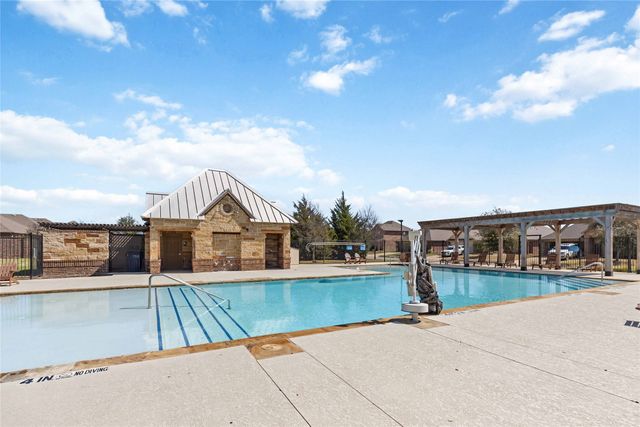 1450 Arabella Avenue, Forney, TX 75126