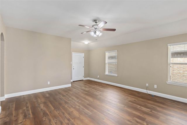 1450 Arabella Avenue, Forney, TX 75126