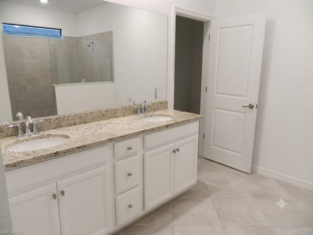 3426 Menores WAY, Fort Myers, FL 33905
