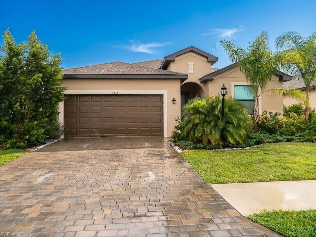 3426 Menores WAY, Fort Myers, FL 33905