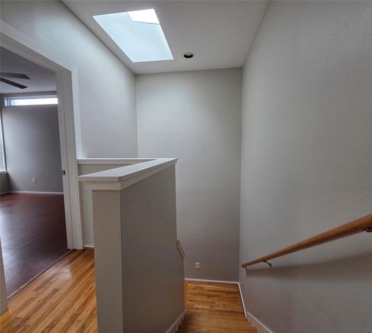 1107 W 17th Street, Houston, TX 77008