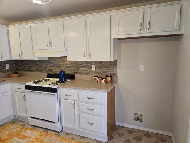 519 FENWICK Place SW, Albuquerque, NM 87121