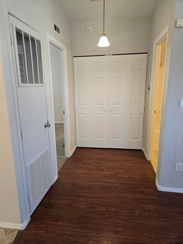 519 FENWICK Place SW, Albuquerque, NM 87121