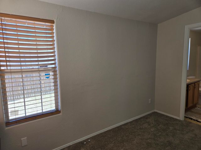 519 FENWICK Place SW, Albuquerque, NM 87121