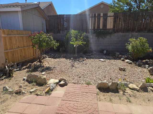 519 FENWICK Place SW, Albuquerque, NM 87121