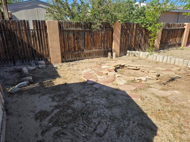 519 FENWICK Place SW, Albuquerque, NM 87121