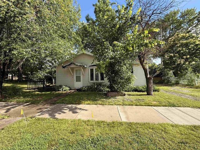 2056 NEWBERRY AVENUE, Green Bay, WI 54302