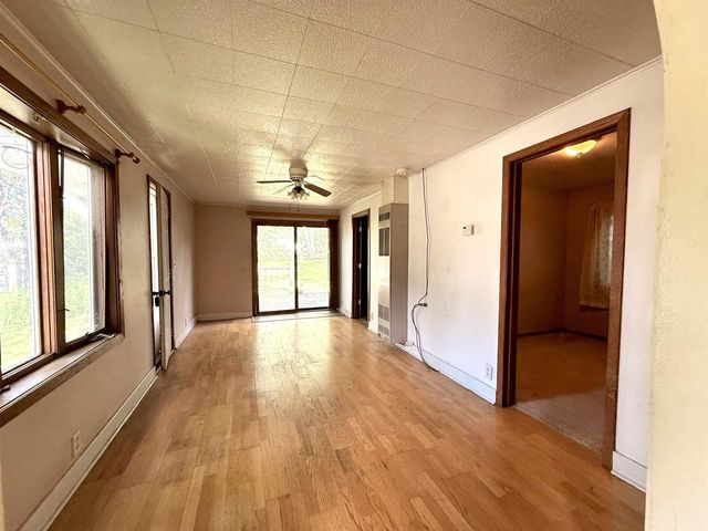 2056 NEWBERRY AVENUE, Green Bay, WI 54302