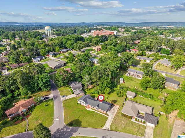 732 MILGRAY LANE, Bessemer, AL 35022