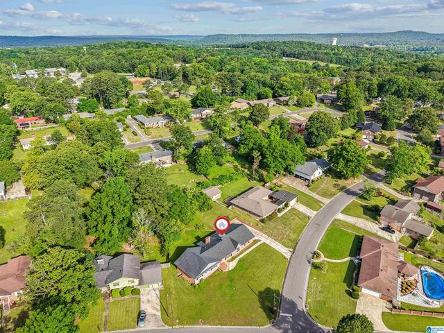 732 MILGRAY LANE, Bessemer, AL 35022