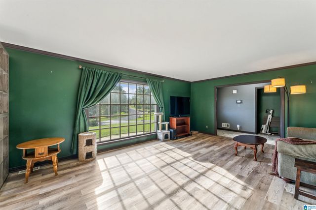 732 MILGRAY LANE, Bessemer, AL 35022