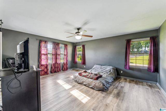 732 MILGRAY LANE, Bessemer, AL 35022