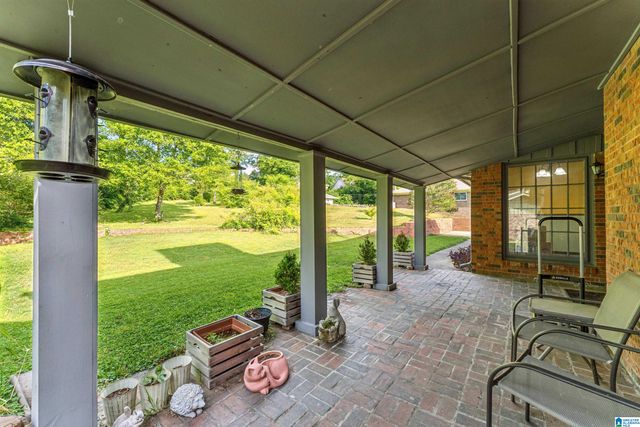 732 MILGRAY LANE, Bessemer, AL 35022