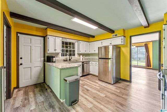732 MILGRAY LANE, Bessemer, AL 35022
