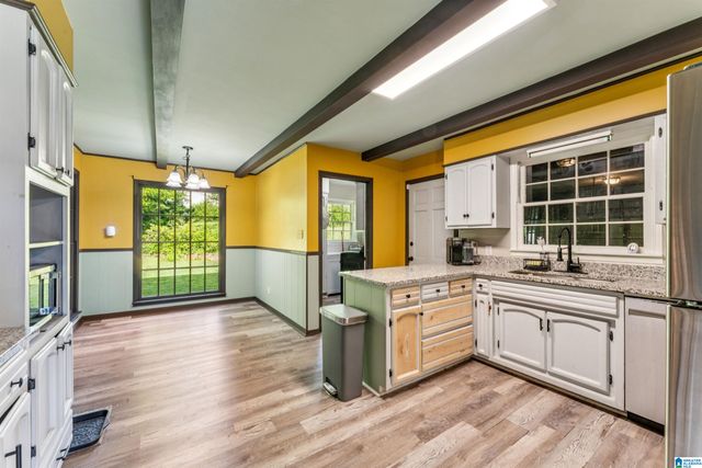 732 MILGRAY LANE, Bessemer, AL 35022