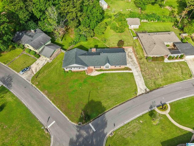 732 MILGRAY LANE, Bessemer, AL 35022