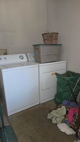 504 W glazy peau, Hot Springs, AR 71909