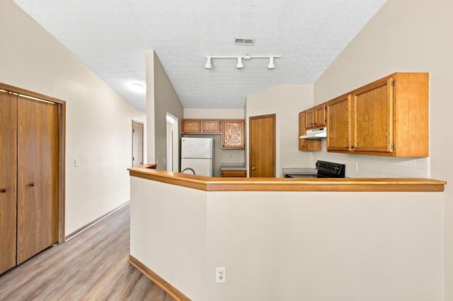 1460 October Ridge Court, Columbus, OH 43223