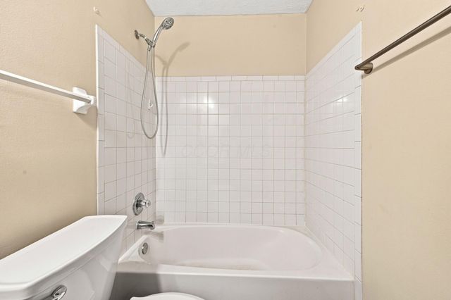 1460 October Ridge Court, Columbus, OH 43223