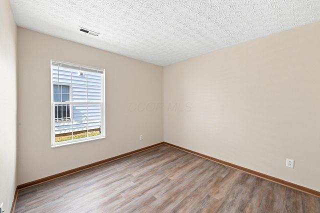 1460 October Ridge Court, Columbus, OH 43223