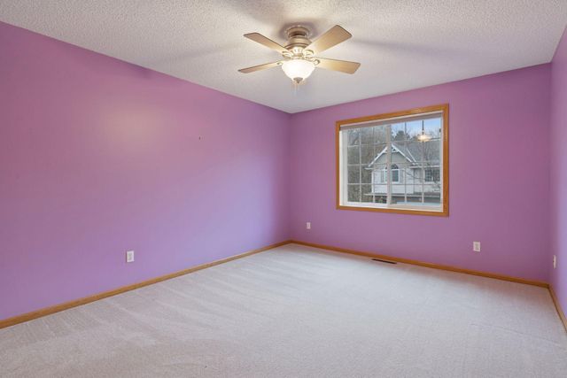 589 Crane Creek Lane, Eagan, MN 55121