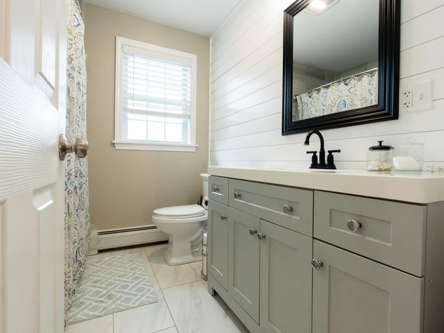 46 Pleasant Street, Hinsdale, NH 03451