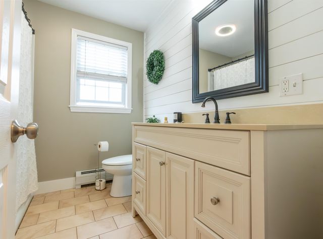 46 Pleasant Street, Hinsdale, NH 03451