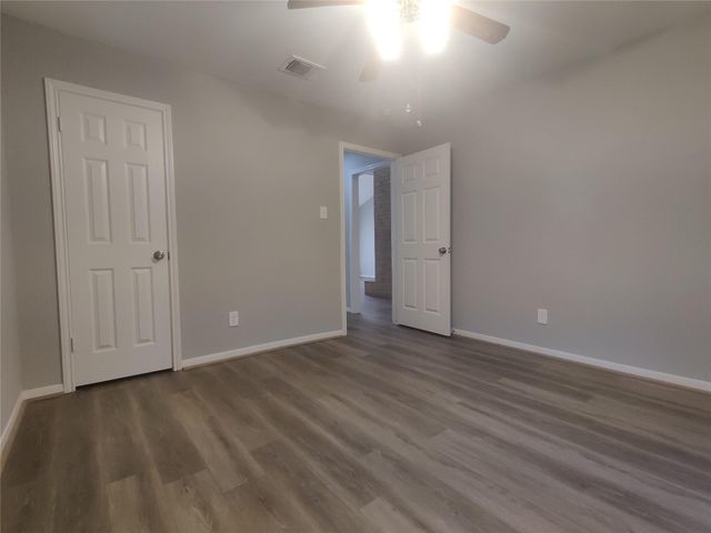 9462 Fuqua Street, Houston, TX 77075