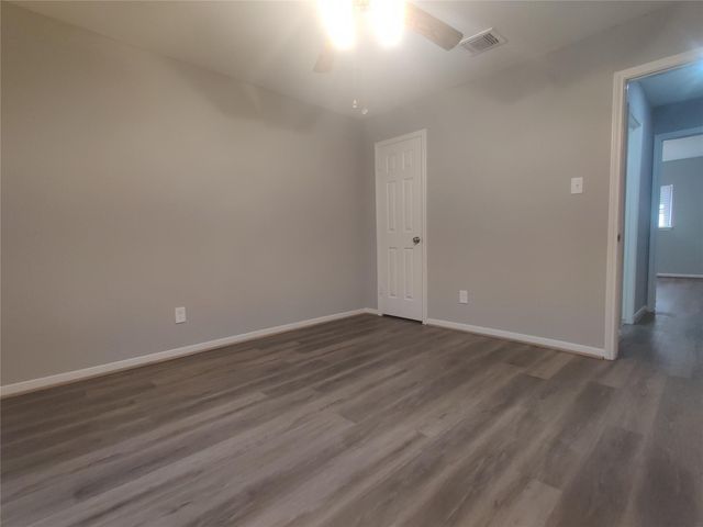 9462 Fuqua Street, Houston, TX 77075