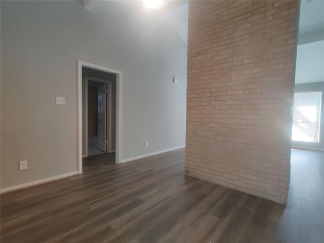 9462 Fuqua Street, Houston, TX 77075