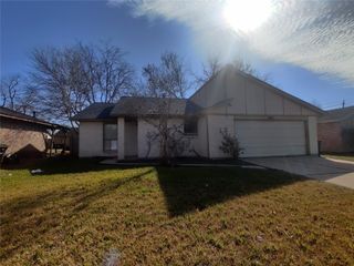 9462 Fuqua Street, Houston, TX 77075