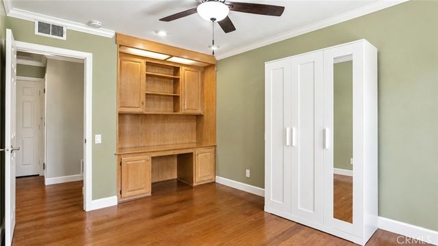 14 Alba W W, Irvine, CA 92620