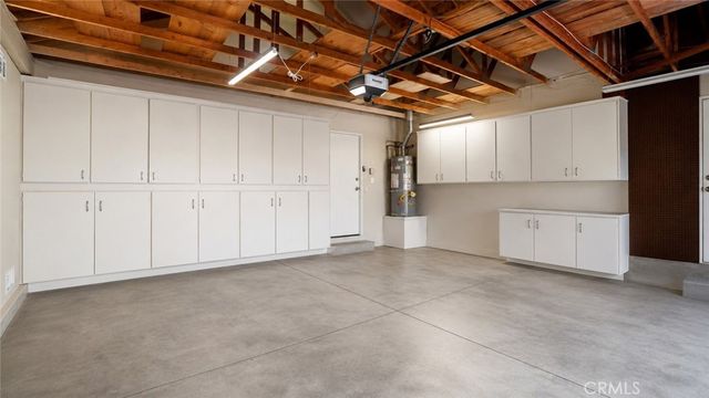 14 Alba W W, Irvine, CA 92620