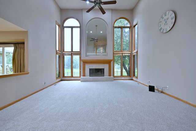 1944 Clyde Drive, Naperville, IL 60565