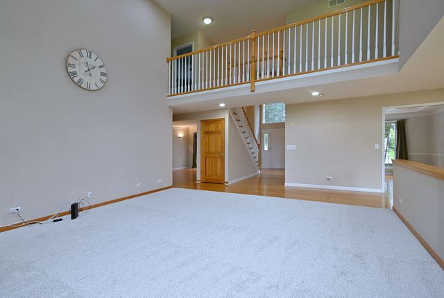 1944 Clyde Drive, Naperville, IL 60565