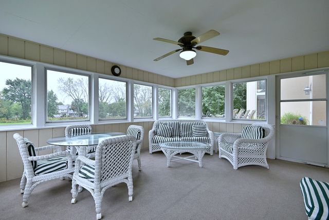1944 Clyde Drive, Naperville, IL 60565