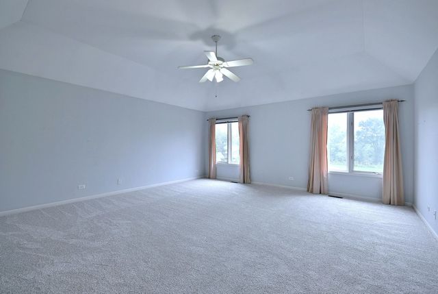 1944 Clyde Drive, Naperville, IL 60565