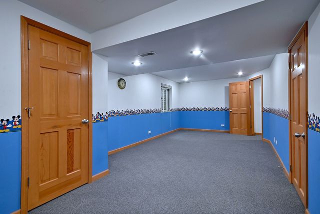 1944 Clyde Drive, Naperville, IL 60565