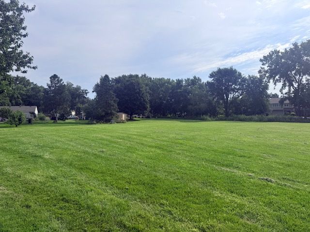1944 Clyde Drive, Naperville, IL 60565