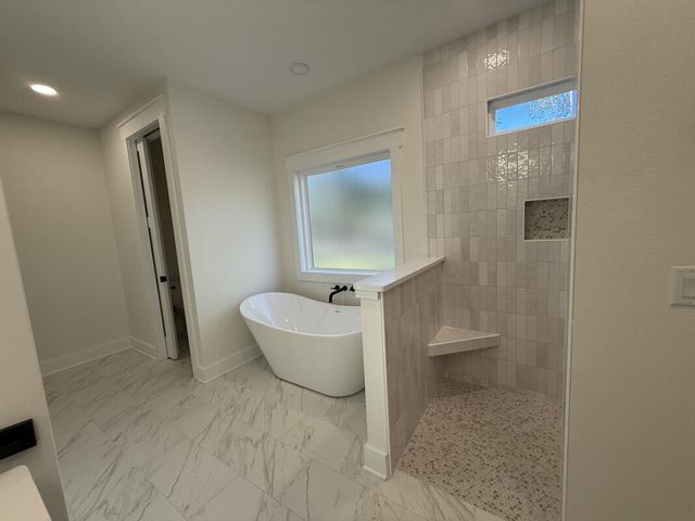 1912 Hidden Springs Drive, Baker, FL 32531