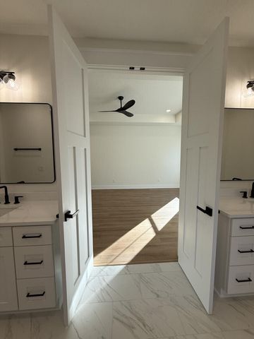 1912 Hidden Springs Drive, Baker, FL 32531