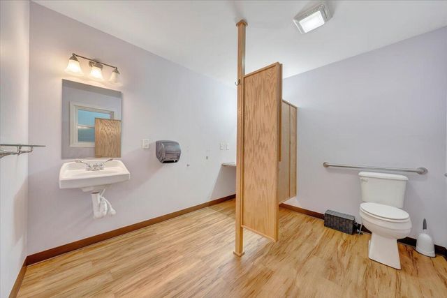 N 418 Beverly AVE, Covington, VA 24426