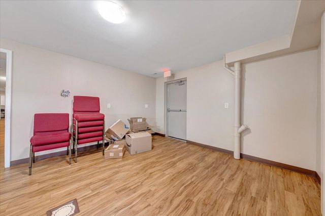 N 418 Beverly AVE, Covington, VA 24426