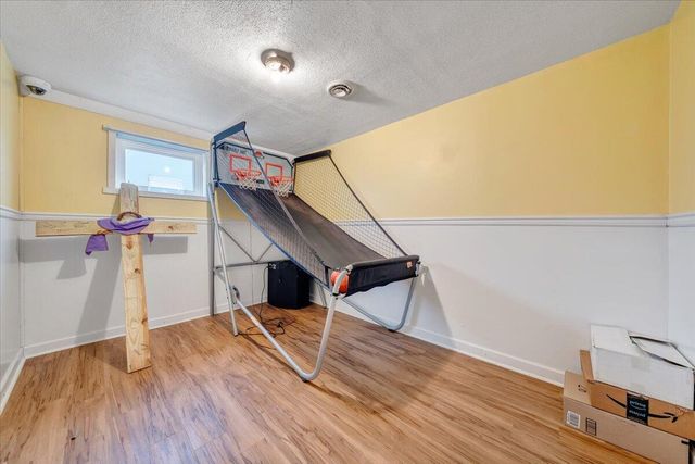 N 418 Beverly AVE, Covington, VA 24426