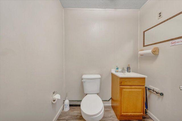 N 418 Beverly AVE, Covington, VA 24426