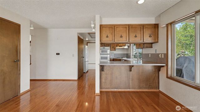 8208 S 124th Street, Seattle, WA 98178