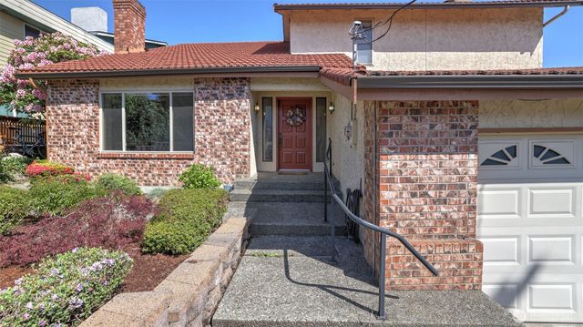 8208 S 124th Street, Seattle, WA 98178