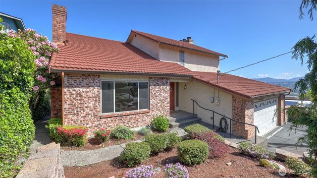 8208 S 124th Street, Seattle, WA 98178