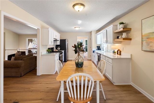 13 Rediger Court SE, Acworth, GA 30102