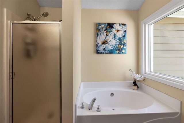 13 Rediger Court SE, Acworth, GA 30102